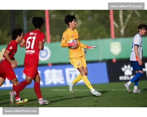李智良:用青春守护盐城足球的 “钢铁长城” 李智良:用青春守护盐城足球的 “钢铁长城”