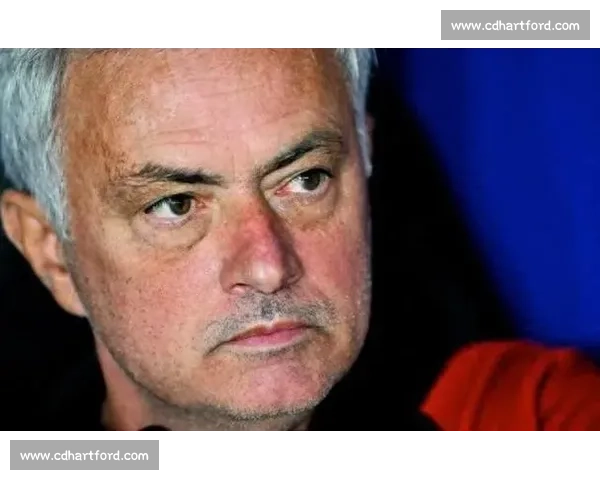 前罗马 CEO 谈穆帅:共事如加州救火,争议不休 前罗马 CEO 谈穆帅:共事如加州救火,争议不休