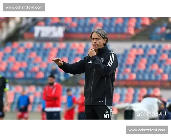 因扎吉执掌巴勒莫 剑指意甲升级 因扎吉执掌巴勒莫 剑指意甲升级